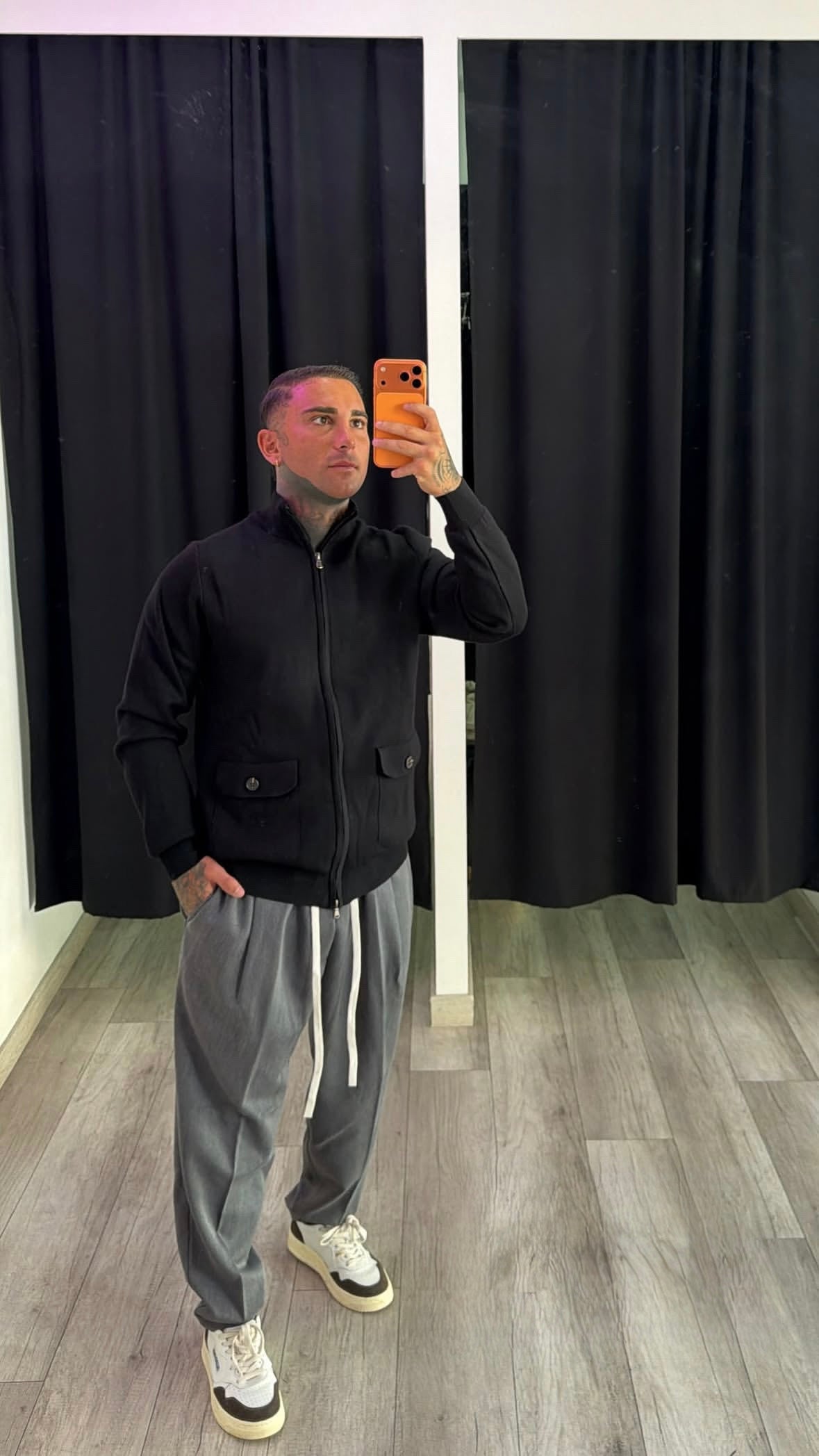Giacchetto in maglia nero