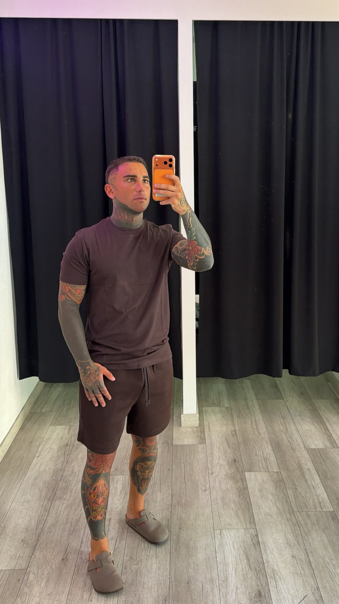 T shirt marrone