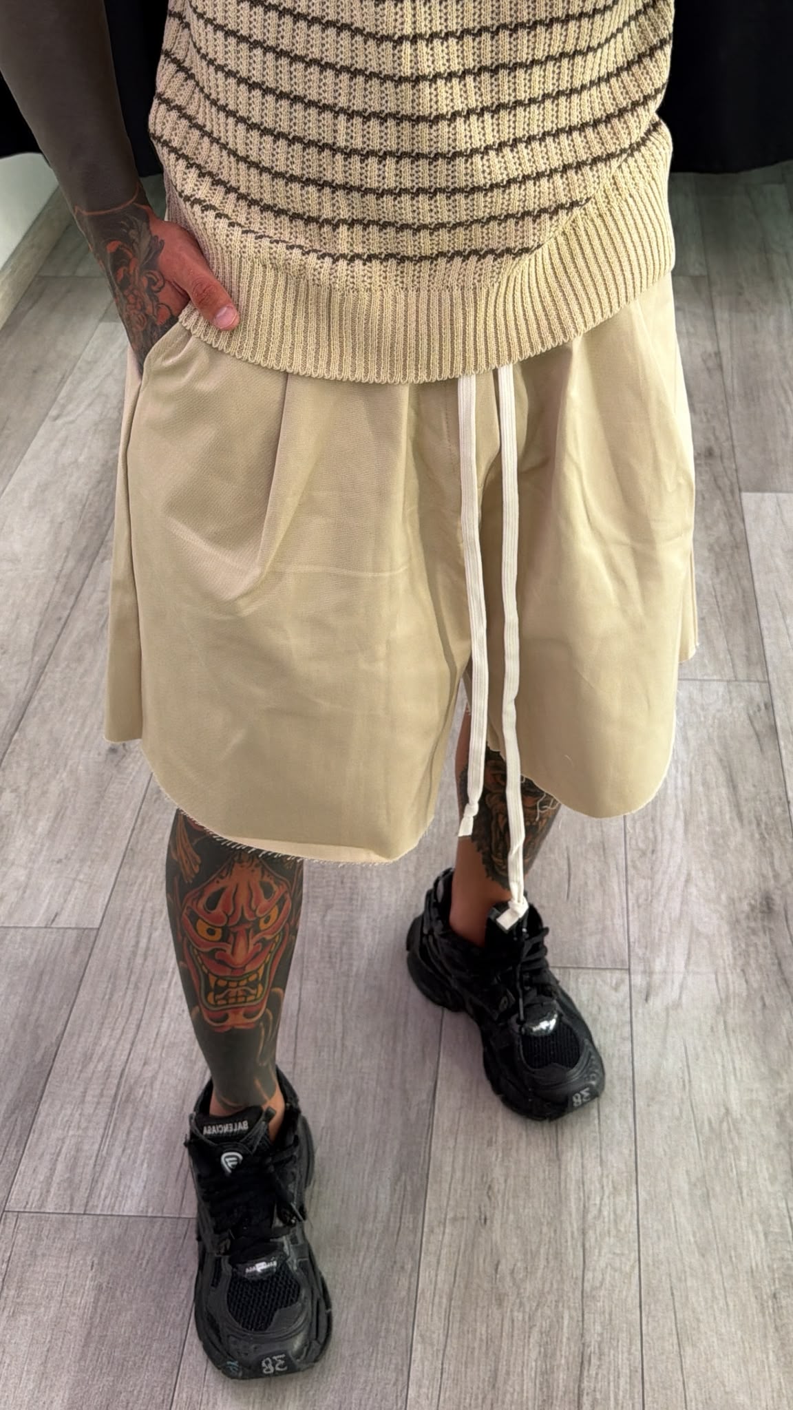 Pantaloncino taglio in filo crema