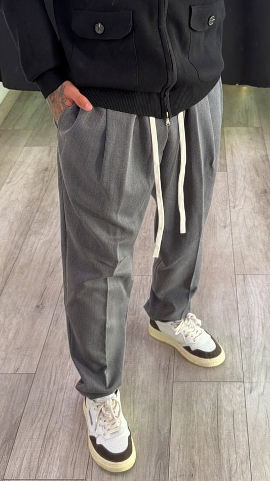 Pantalaccio grigio