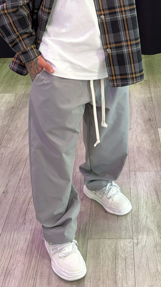 Pantalaccio grigio chiaro liscio